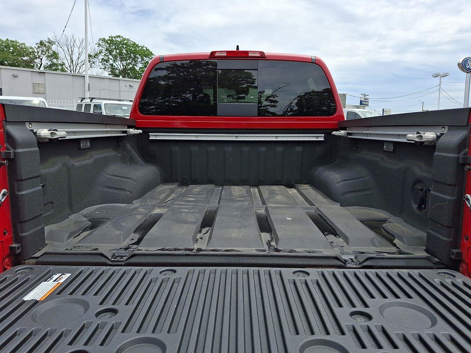 Used 2025 Nissan Frontier SV w/ SV Convenience Package AWD/4WD image 29