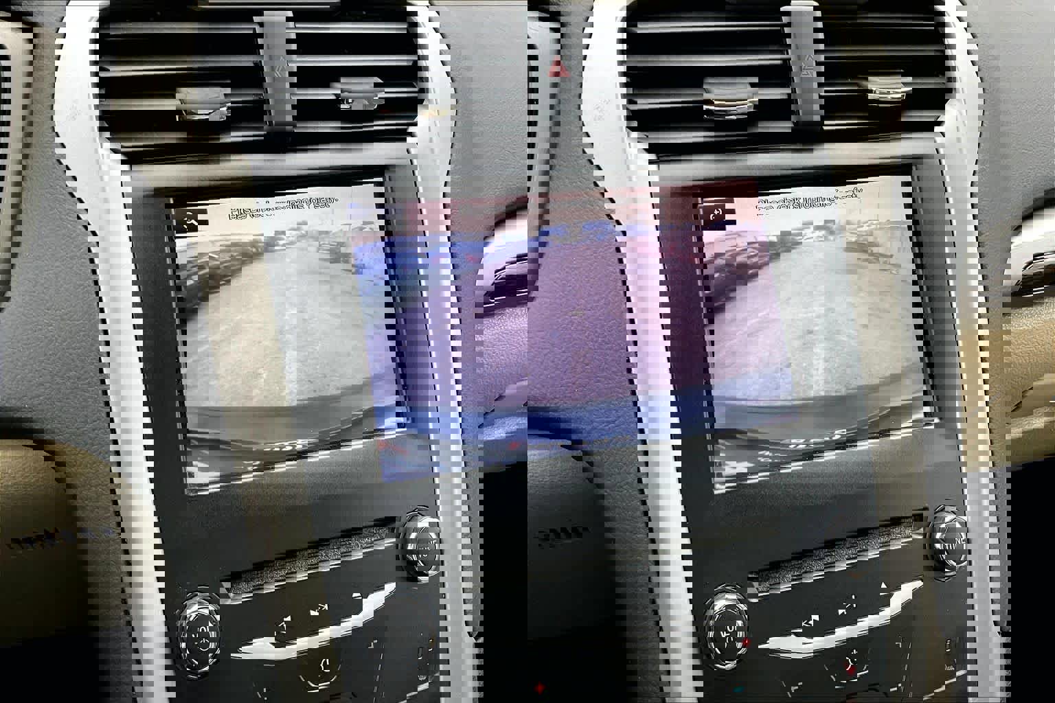 Used 2014 Ford Fusion SE w/ Equipment Group 202A image 28