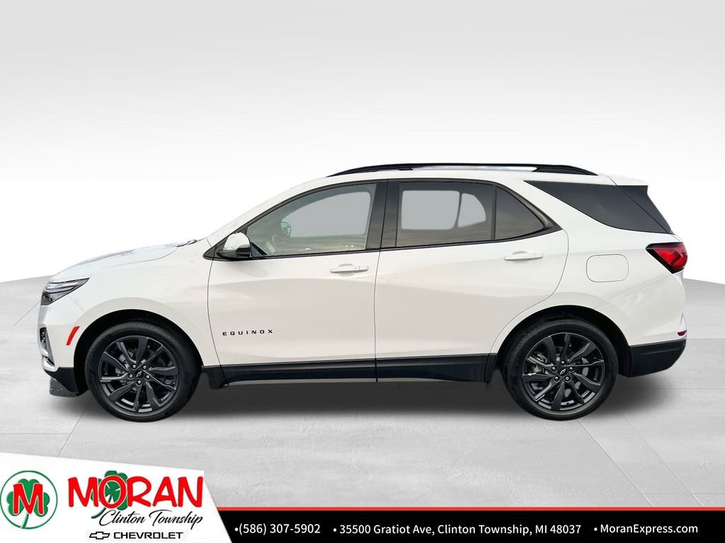Certified 2022 Chevrolet Equinox RS w/ RS Leather Package image 3
