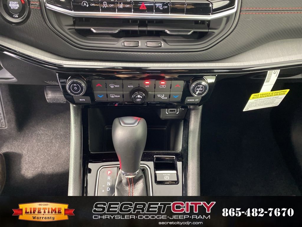 New 2026 Jeep Compass Trailhawk image 24