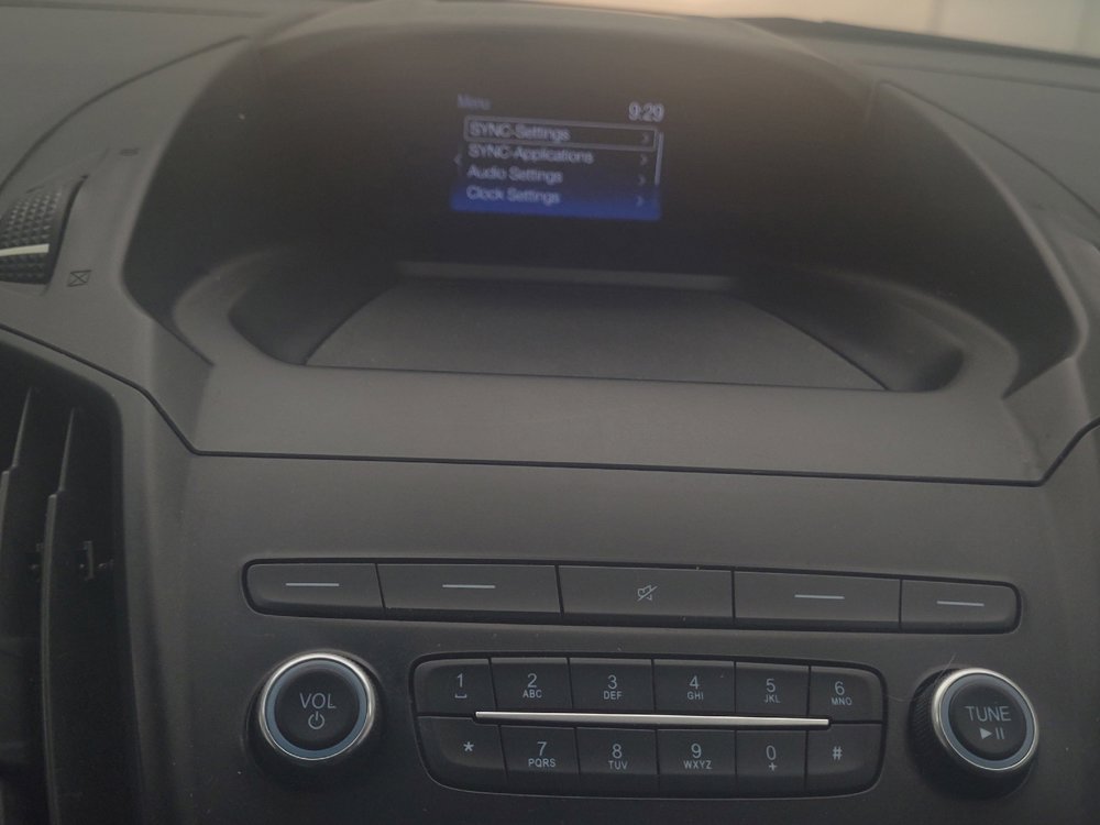 Used 2019 Ford Escape S image 25