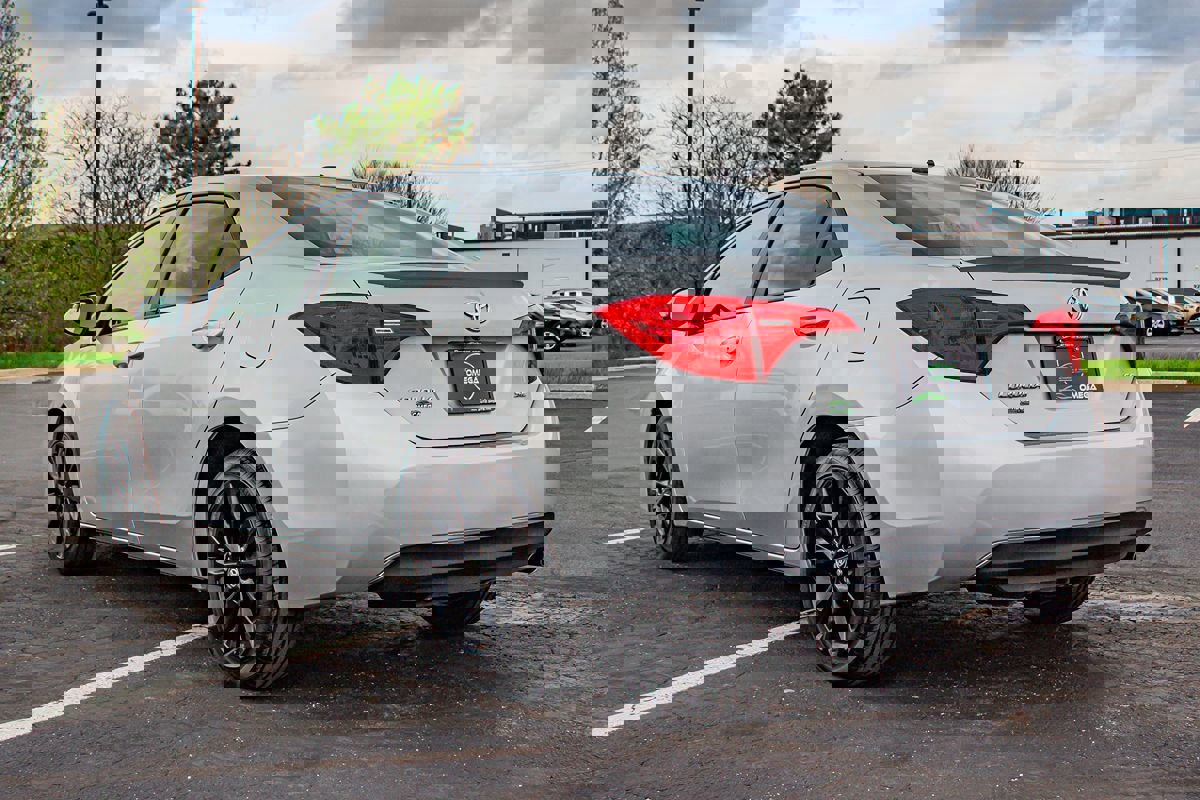 Used 2018 Toyota Corolla SE image 7