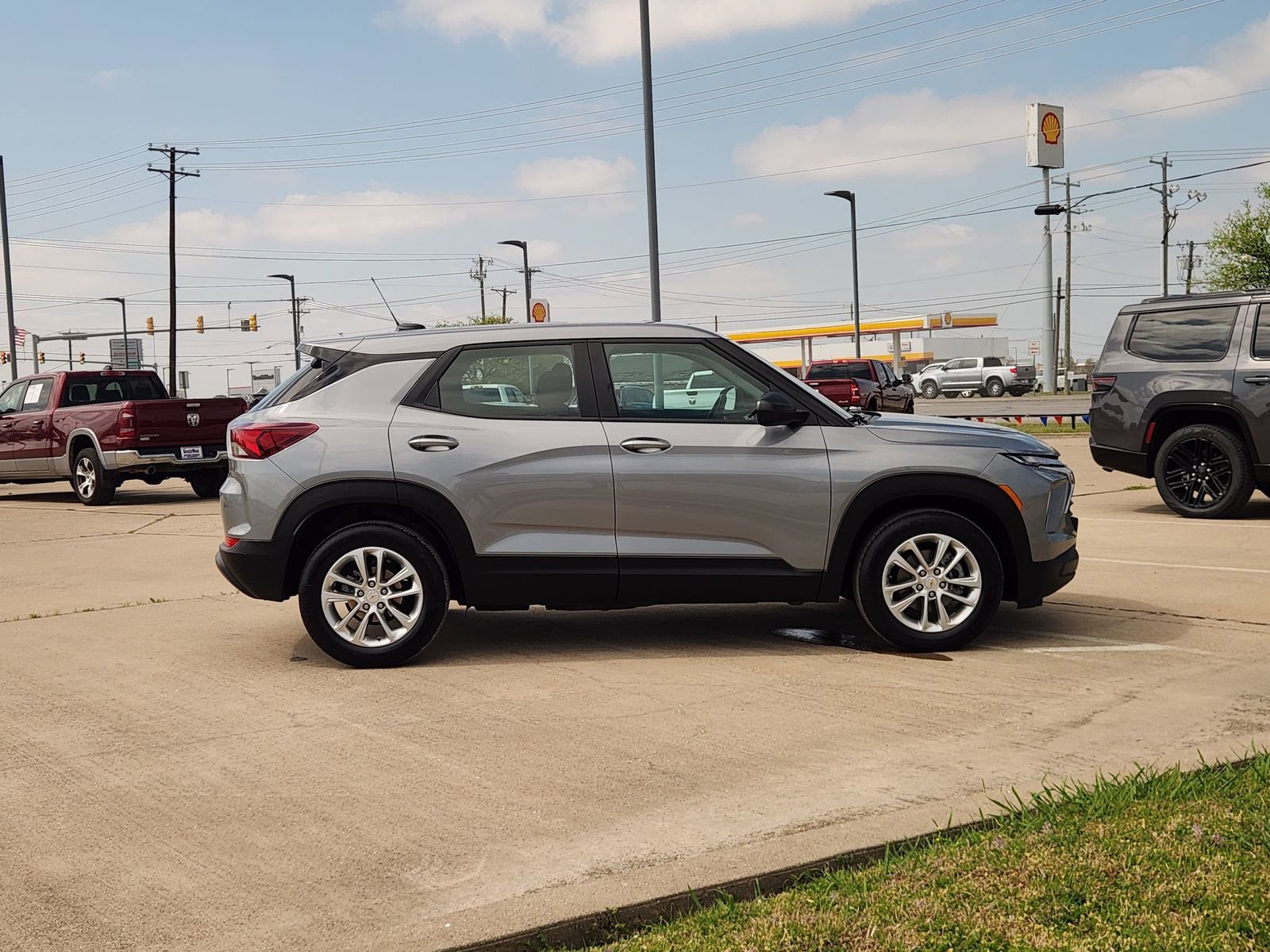 Used 2024 Chevrolet TrailBlazer LS image 7