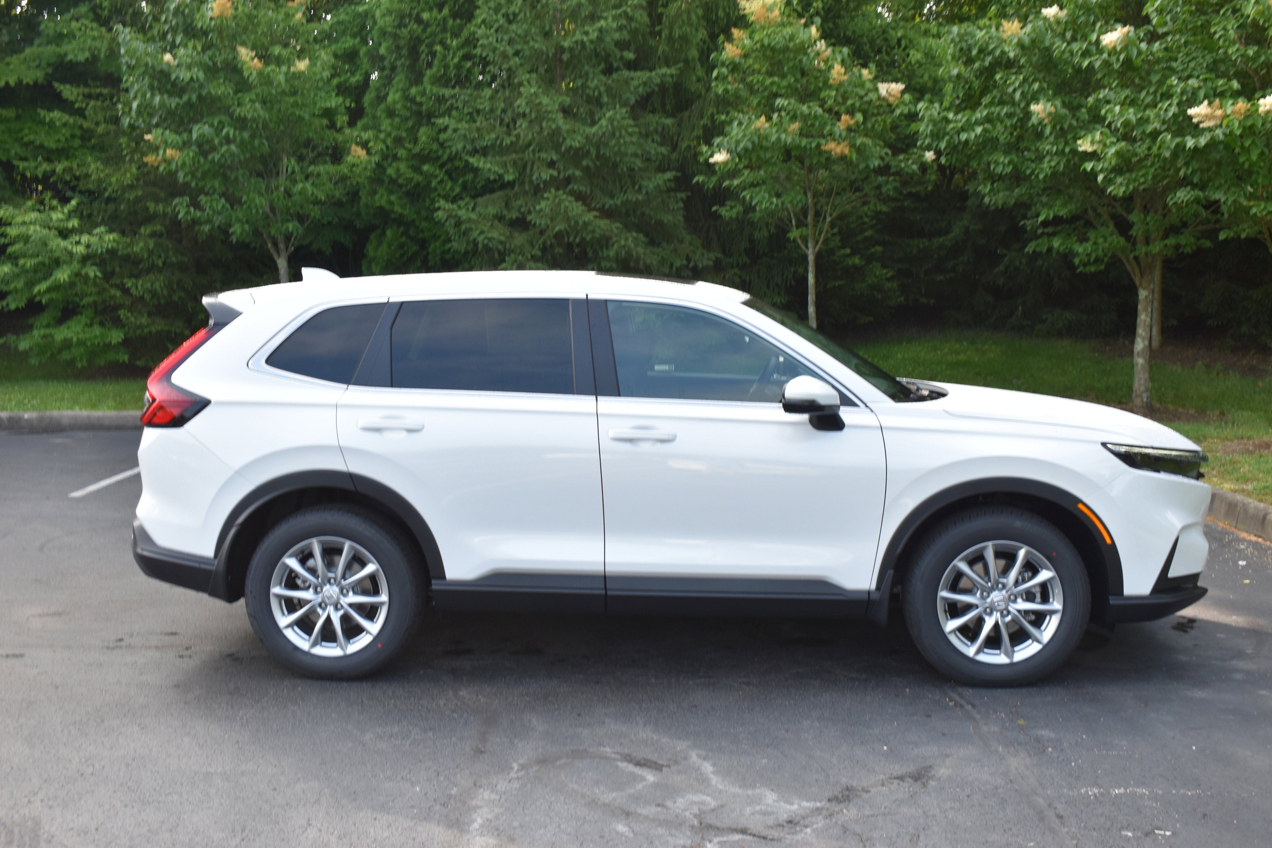 New 2026 Honda CR-V EX image 9