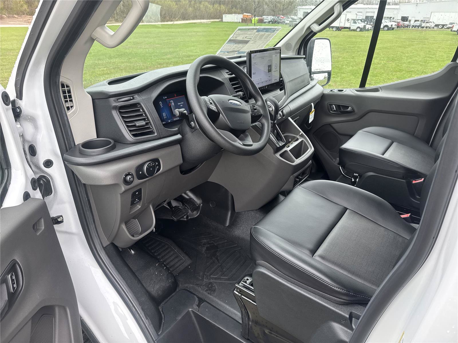New 2026 Ford Transit 250 Low Roof w/ Exterior Upgrade Package RWD image 10