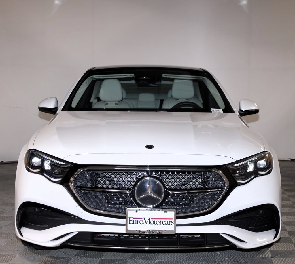 Used 2026 Mercedes-Benz E 350 4MATIC Sedan image 2
