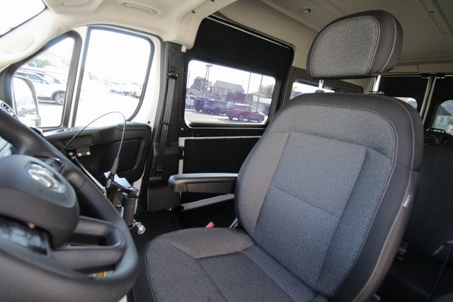 Used 2023 RAM ProMaster 2500 image 20