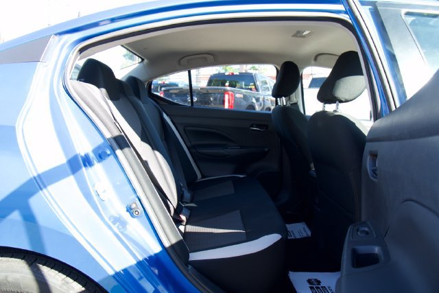 Used 2020 Nissan Versa SV FWD image 28