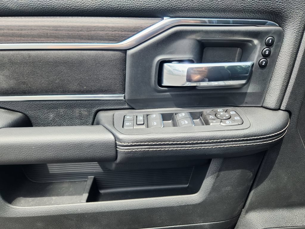 New 2026 RAM 2500 Laramie w/ Night Edition AWD/4WD image 27
