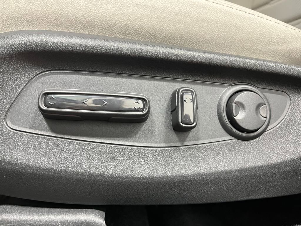 New 2026 Honda CR-V EX-L image 13