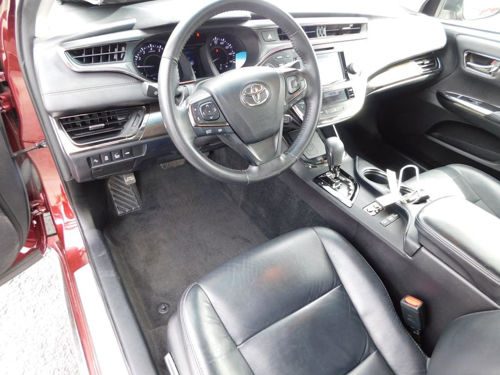 Used 2018 Toyota Avalon XLE Premium w/ Protection Package image 15