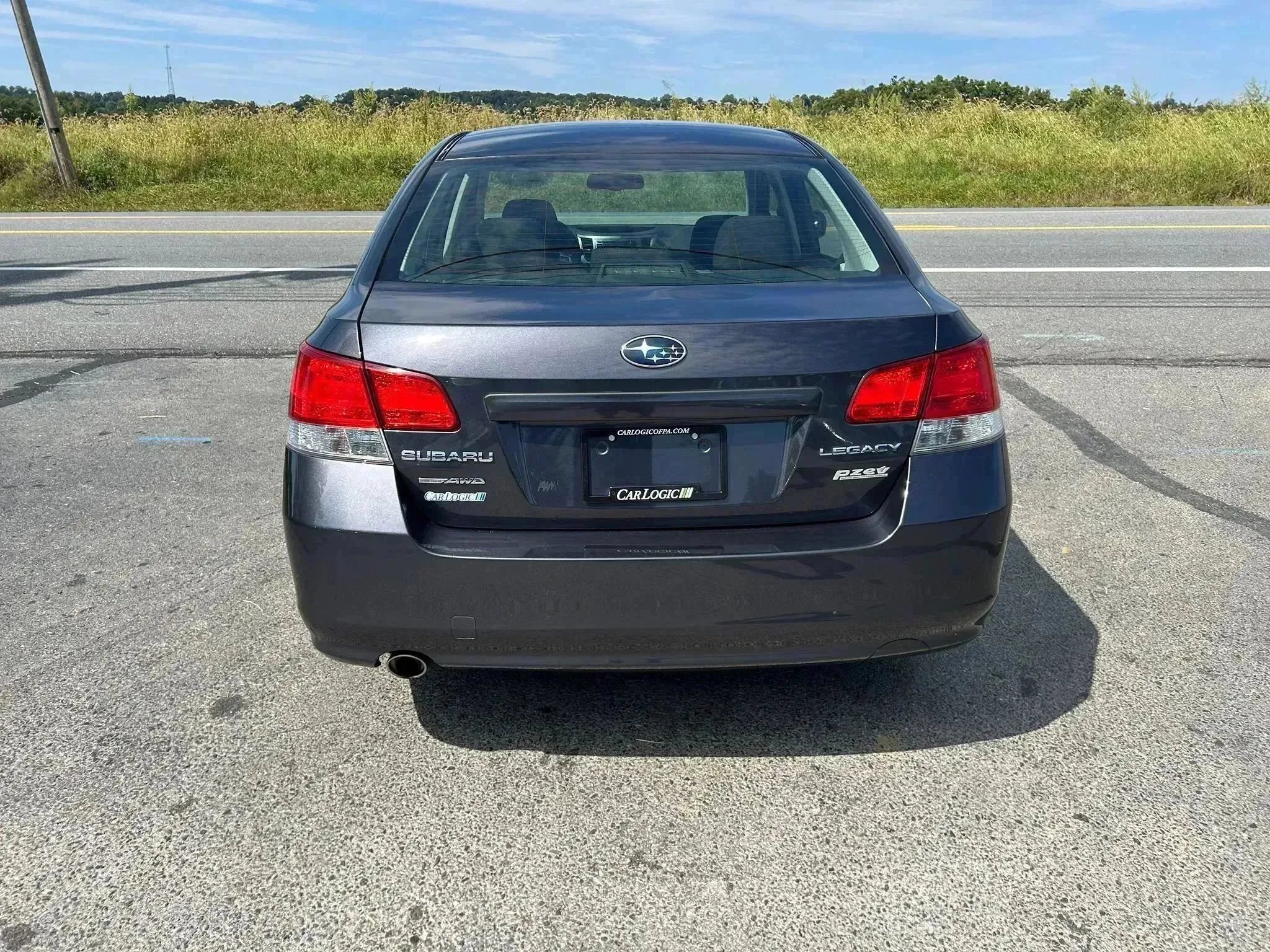 Used 2012 Subaru Legacy 2.5i Premium AWD/4WD image 7