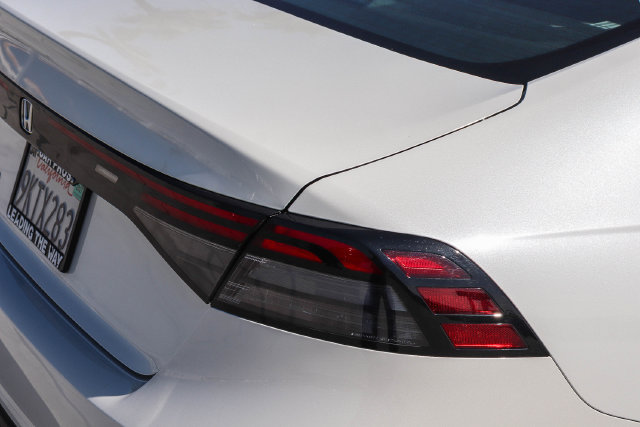 Used 2024 Honda Accord EX image 9