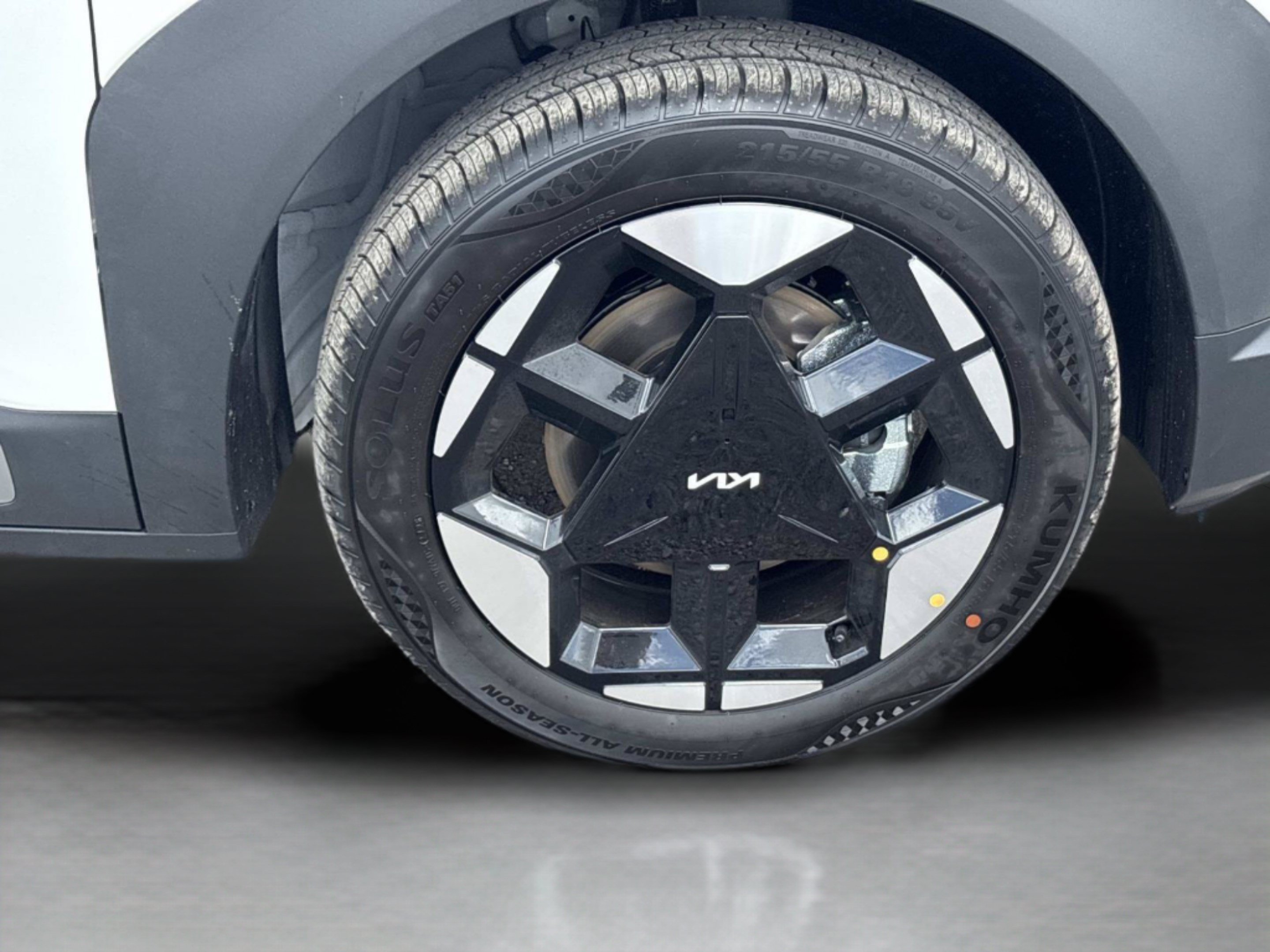 New 2027 Kia Seltos S FWD image 30