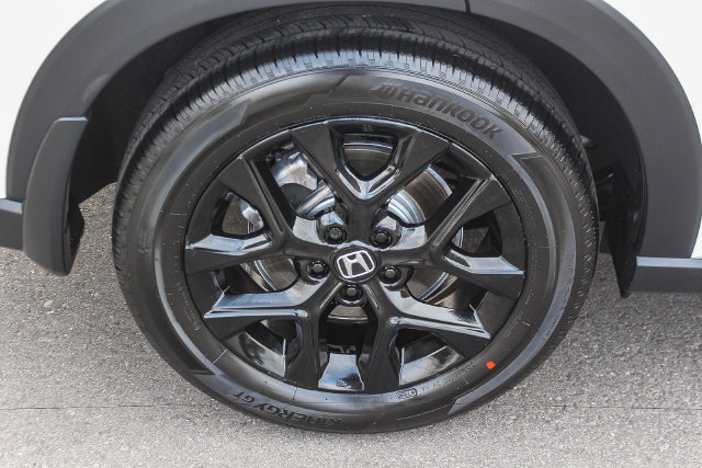 Used 2024 Honda HR-V Sport image 11