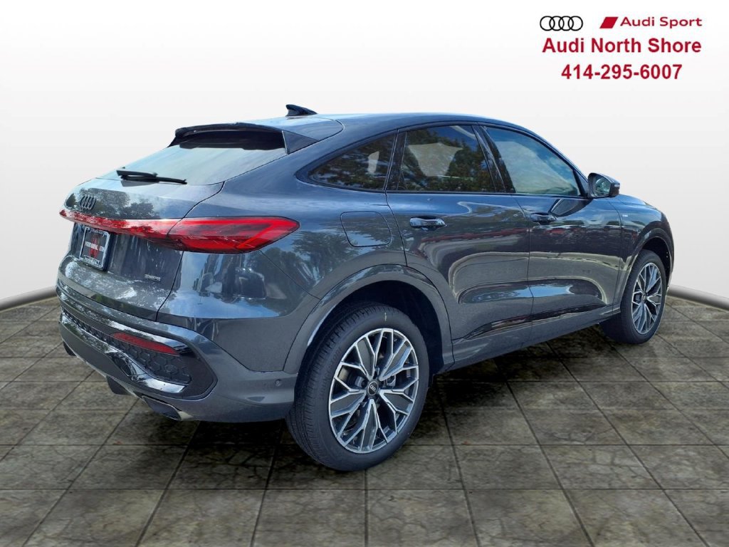 New 2026 Audi Q5 Premium Plus AWD/4WD image 2