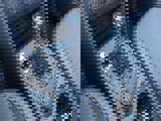 Used 2022 Volkswagen Taos SE image 33