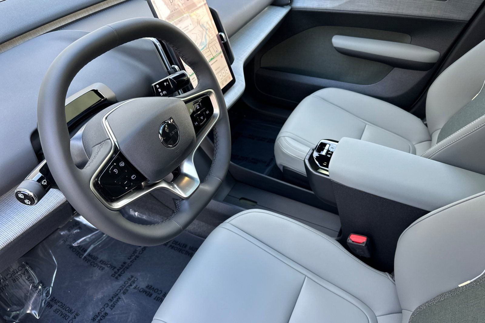 New 2026 Volvo EX30 Cross Country Ultra w/ Protection Package Premier image 13
