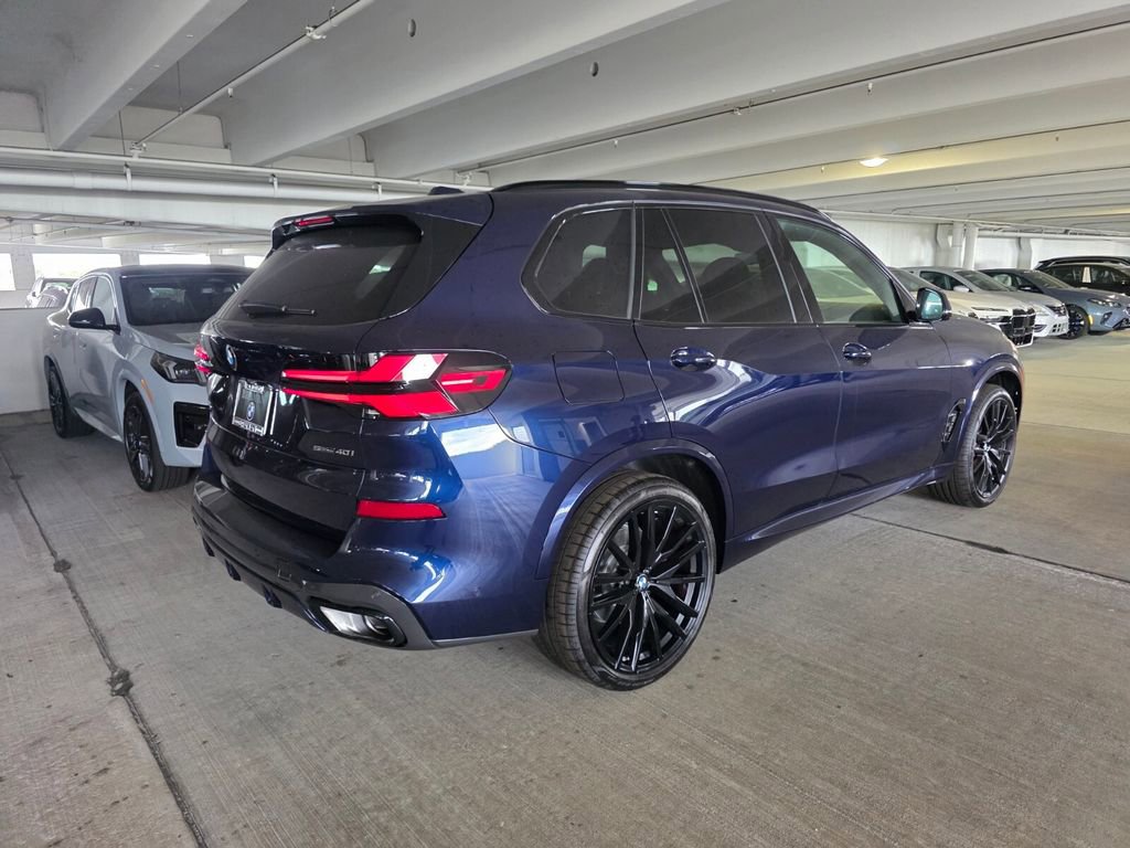 New 2026 BMW X5 sDrive40i w/ M Sport Package RWD image 4