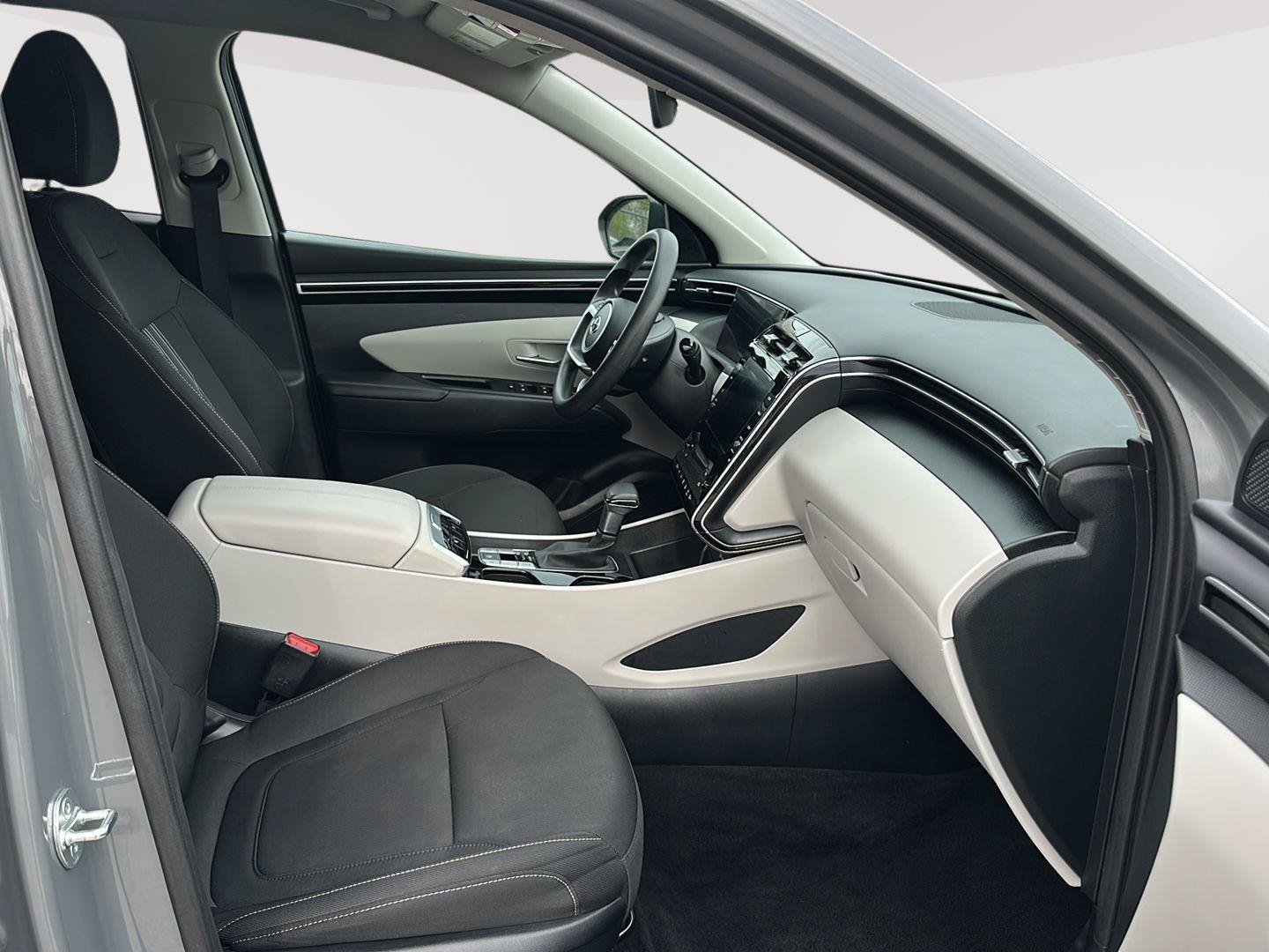 Certified 2024 Hyundai Tucson SEL AWD/4WD image 17