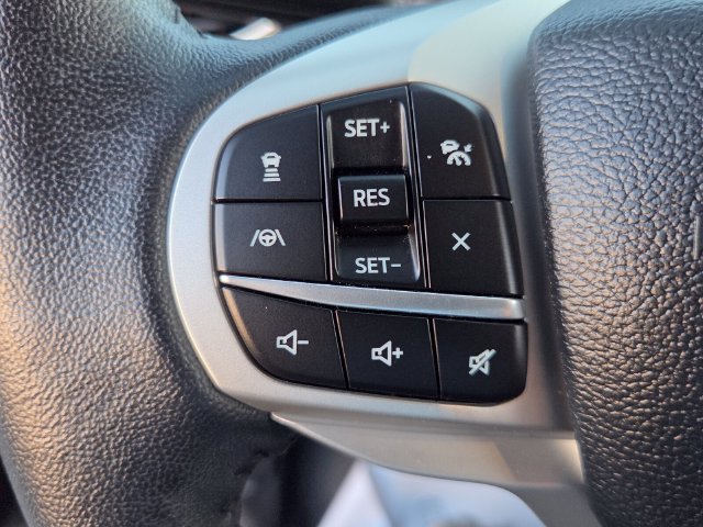 Used 2023 Ford Explorer XLT w/ Equipment Group 202A RWD image 25
