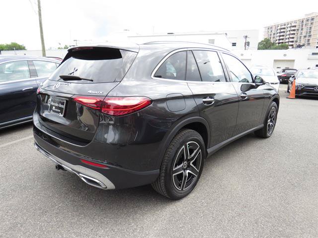 Used 2026 Mercedes-Benz GLC 300 4MATIC image 4