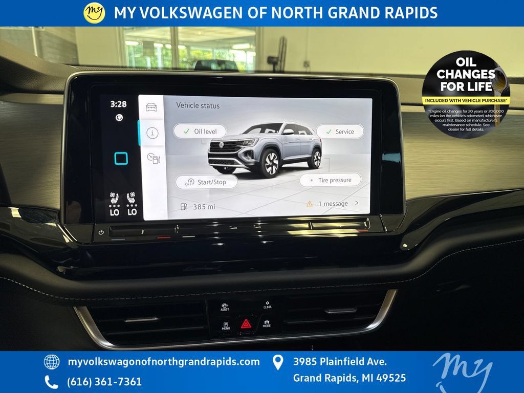 Used 2024 Volkswagen Atlas Cross Sport SE AWD/4WD image 22