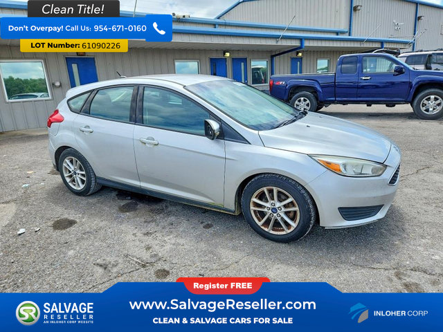 Used 2015 Ford Focus SE FWD image 5