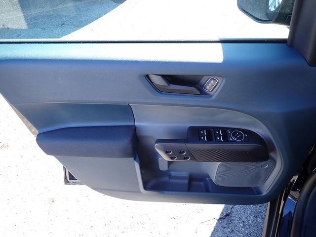 New 2025 Ford Maverick XL w/ Equipment Group 101A image 14