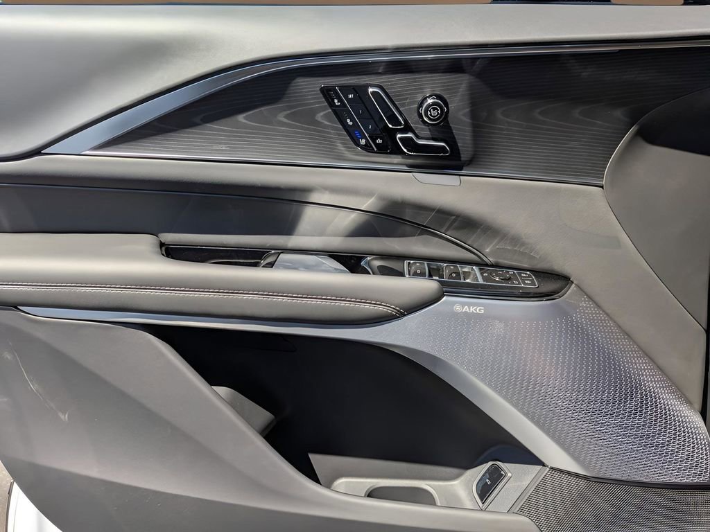 New 2026 Cadillac Lyriq Premium Luxury w/ LPO, Floor Liner Package image 11