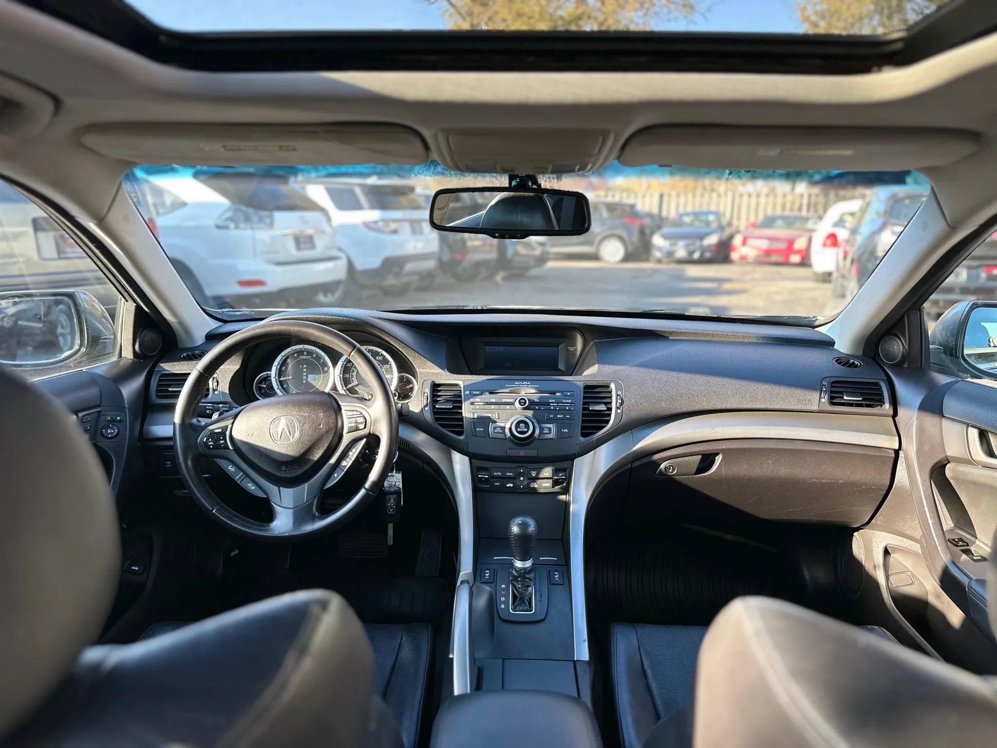 Used 2009 Acura TSX Sedan image 2