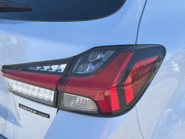 New 2027 Mitsubishi Outlander Sport LE FWD image 12