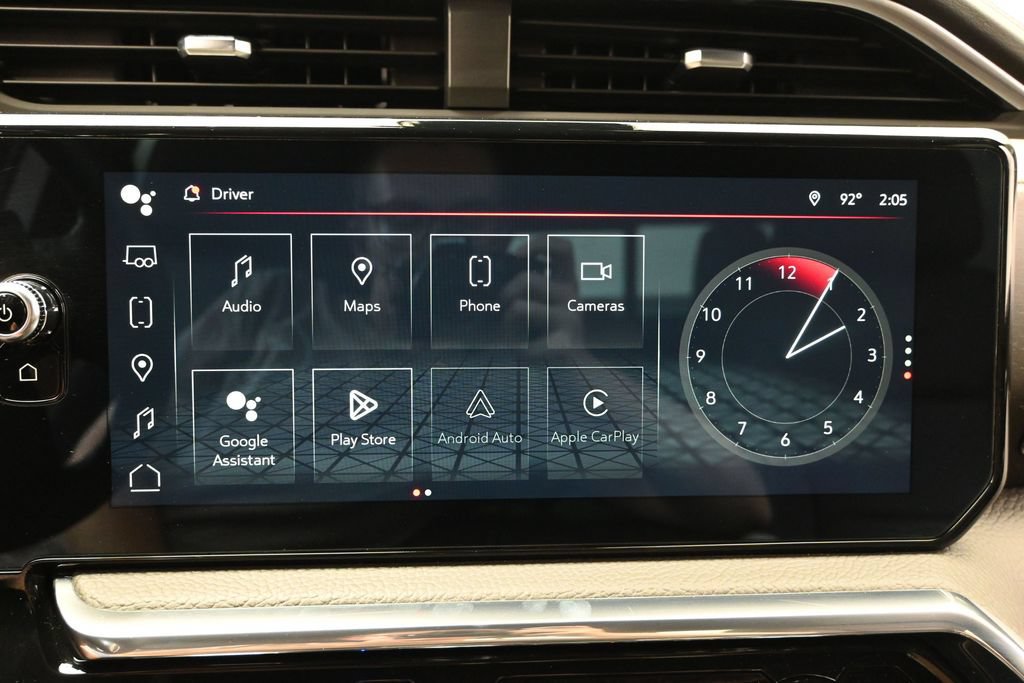 Used 2024 GMC Sierra 1500 Denali w/ Technology Package AWD/4WD image 33