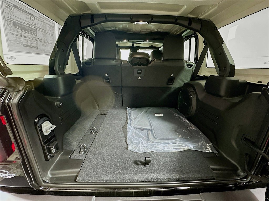 New 2026 Jeep Wrangler Sahara image 21