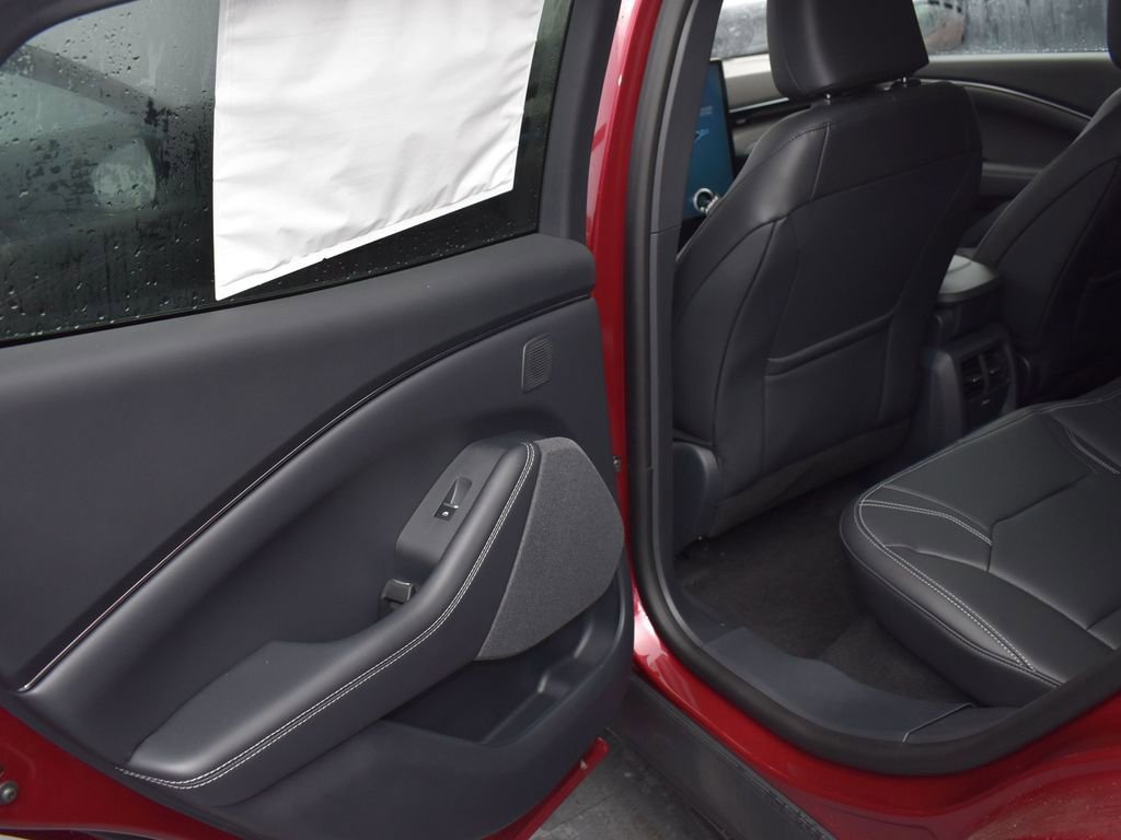 New 2025 Ford Mustang Mach-E Premium image 12