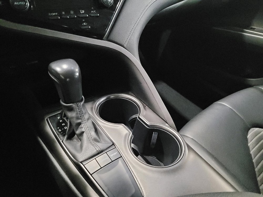 Used 2022 Toyota Camry SE image 26