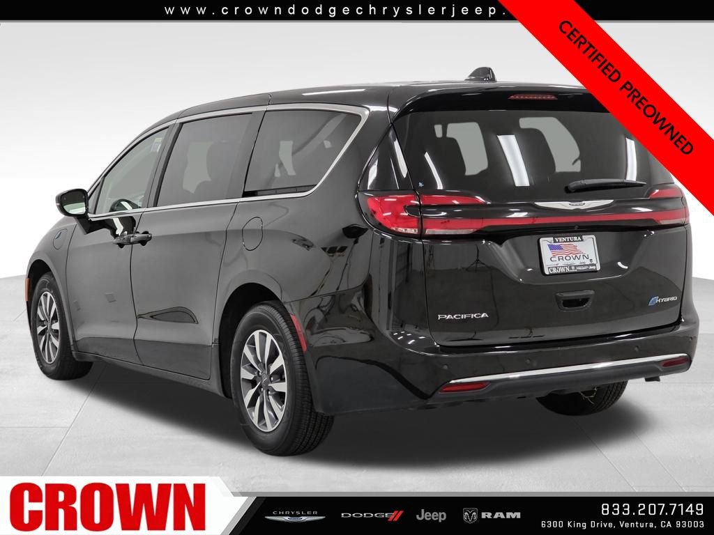 Certified 2024 Chrysler Pacifica Select image 5