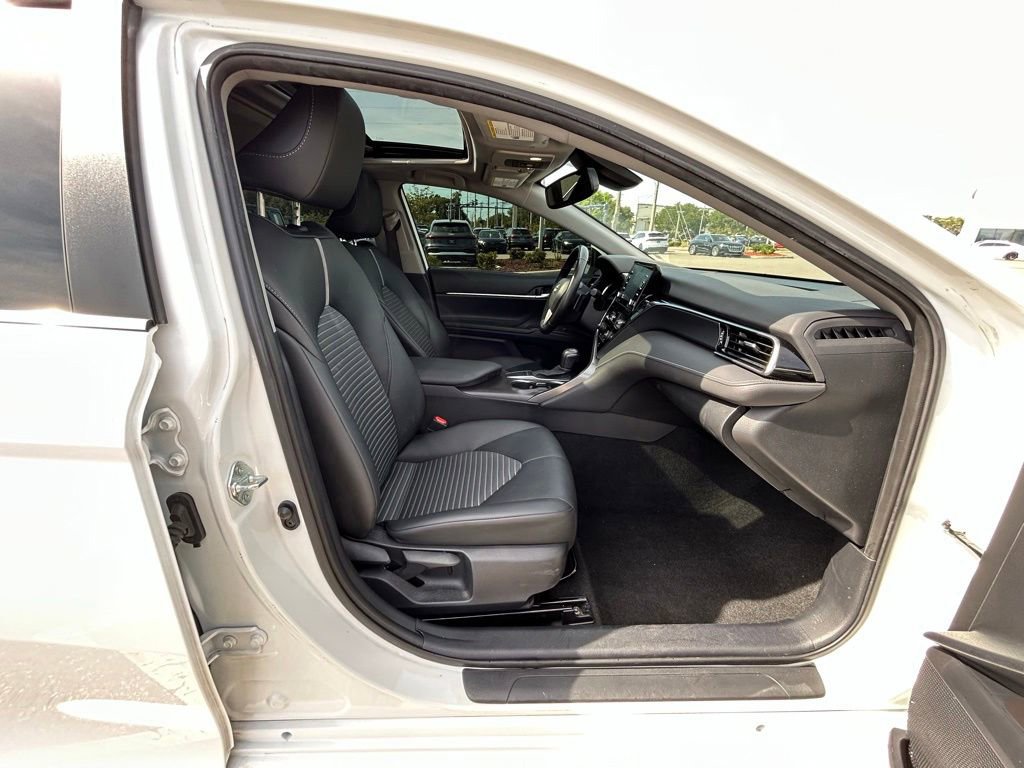 Used 2023 Toyota Camry SE w/ Convenience Package FWD image 42
