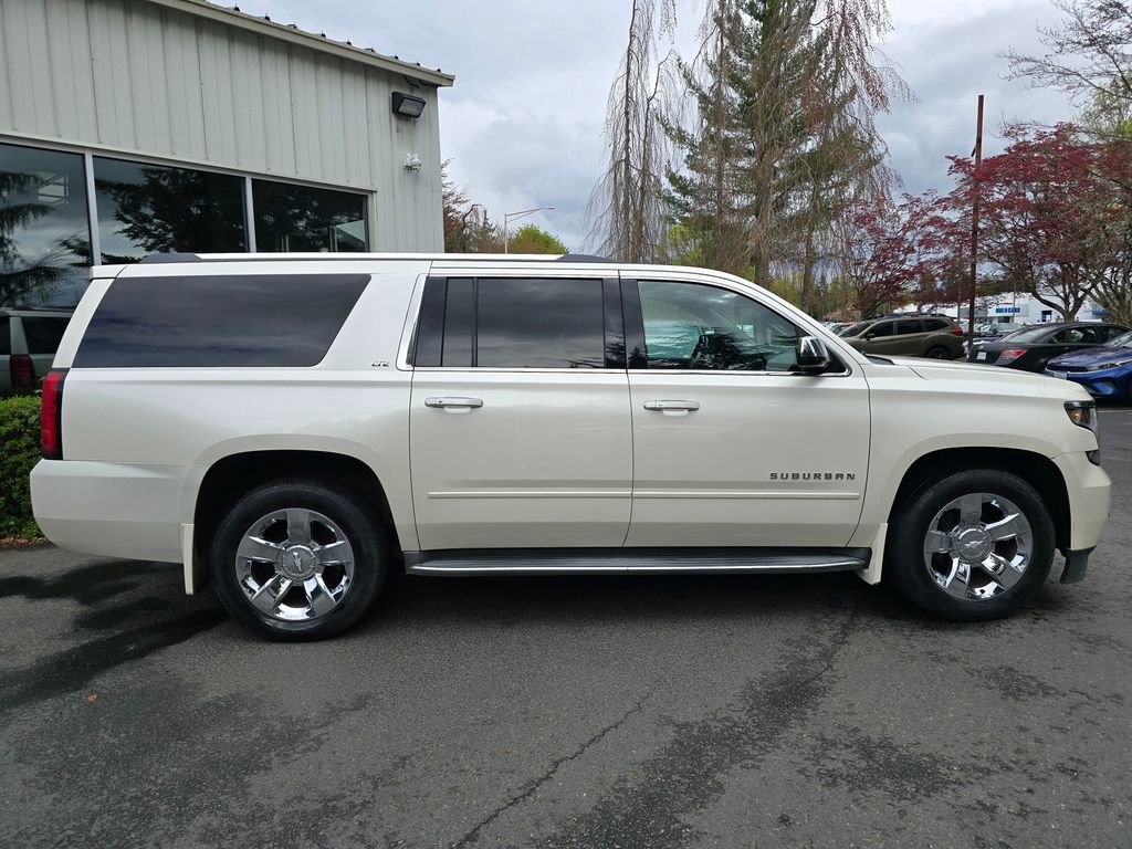 Used 2015 Chevrolet Suburban LTZ AWD/4WD image 2