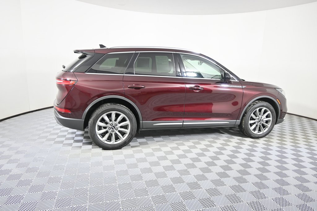 Used 2021 Lincoln Corsair AWD w/ Premium Package image 7