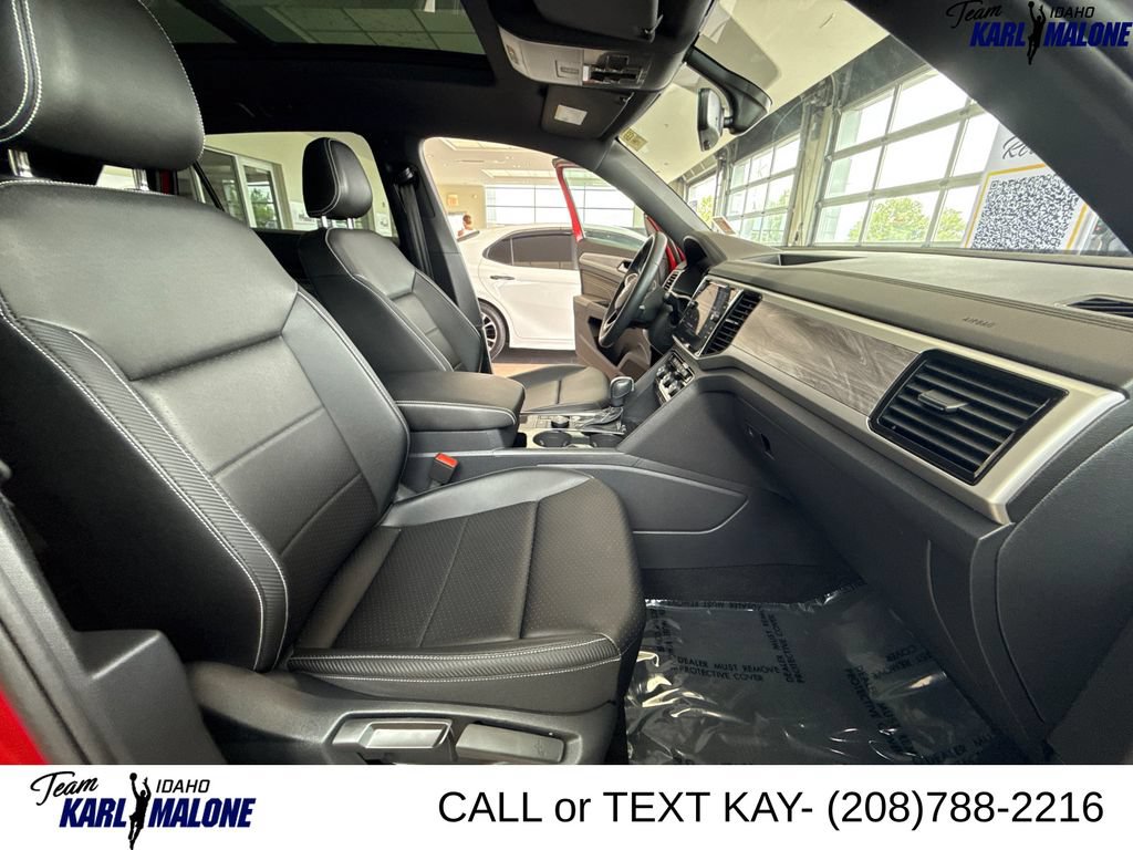 Used 2023 Volkswagen Atlas Cross Sport SE w/ Panoramic Sunroof Package AWD/4WD image 27