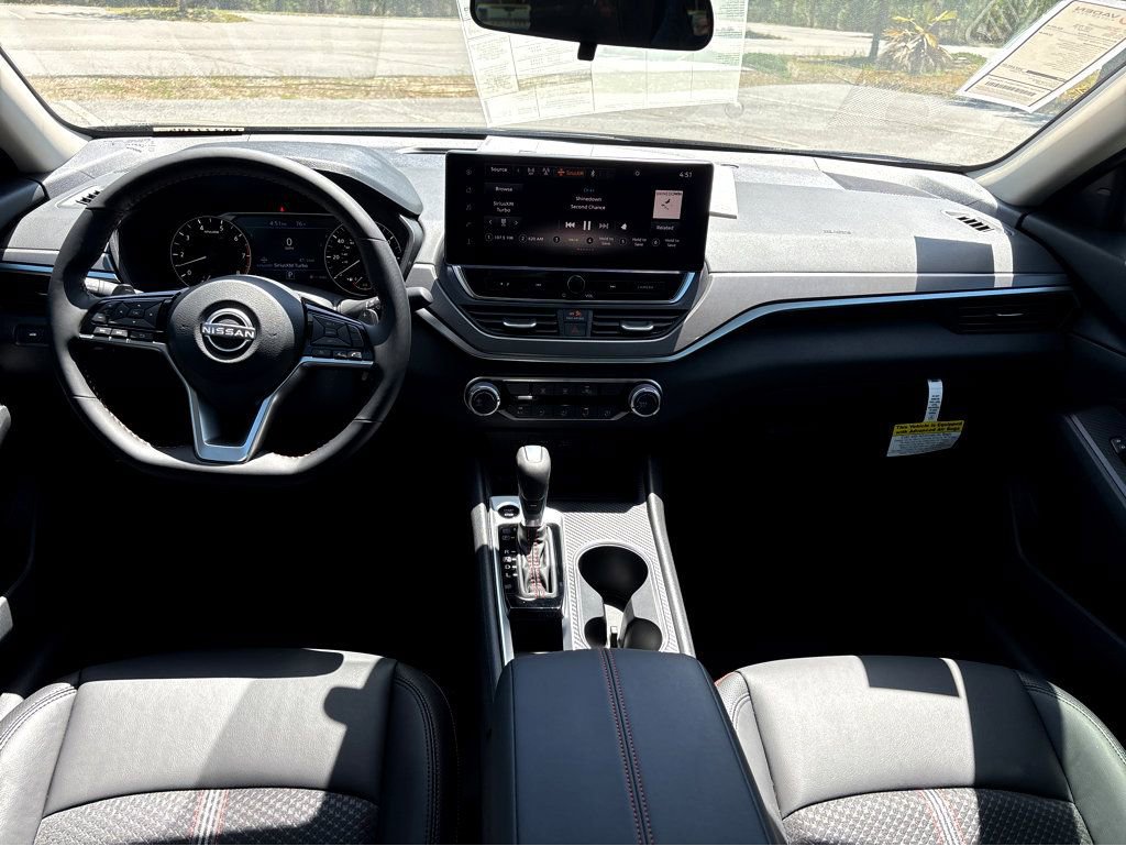 New 2026 Nissan Altima 2.5 SR FWD image 4