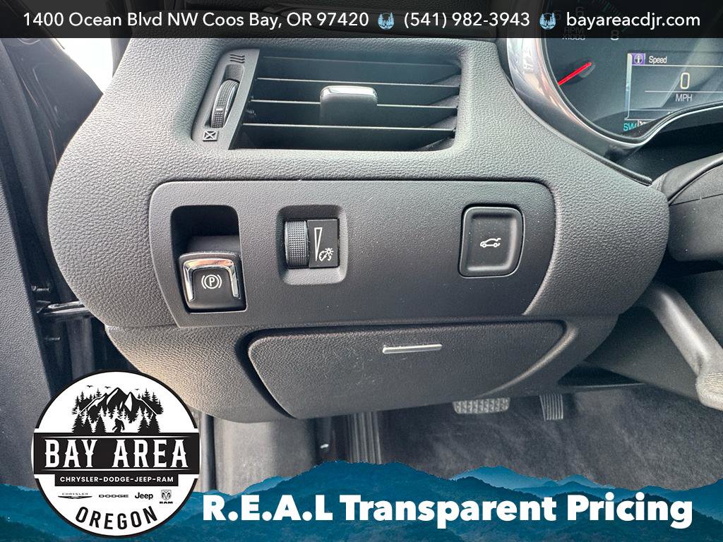 Used 2016 Chevrolet Impala LT image 17