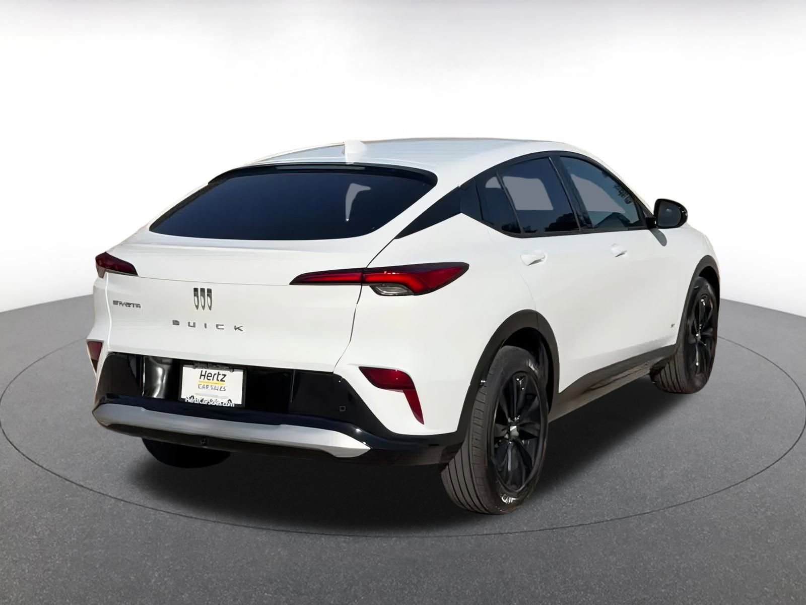 Used 2025 Buick Envista Sport Touring image 14