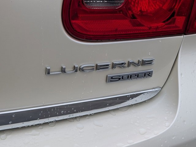 Used 2009 Buick Lucerne Super image 29