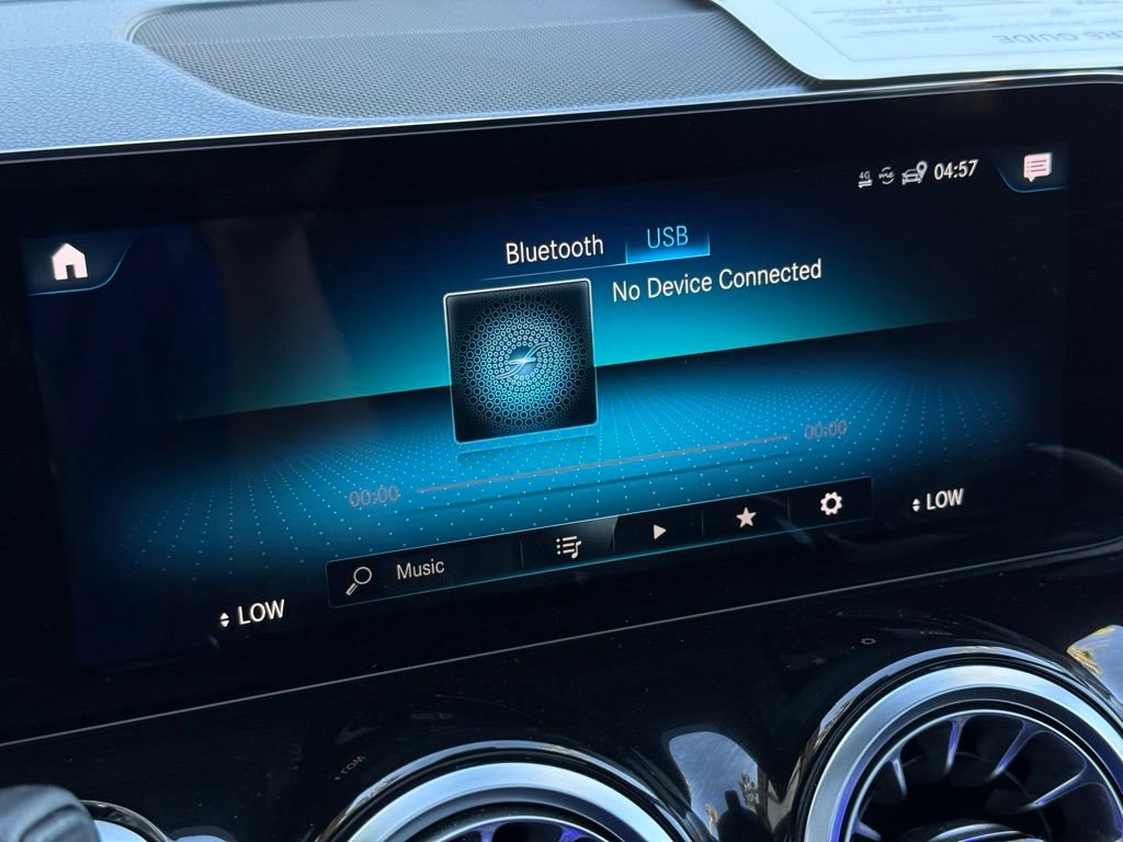 Certified 2022 Mercedes-Benz GLB 250 image 7