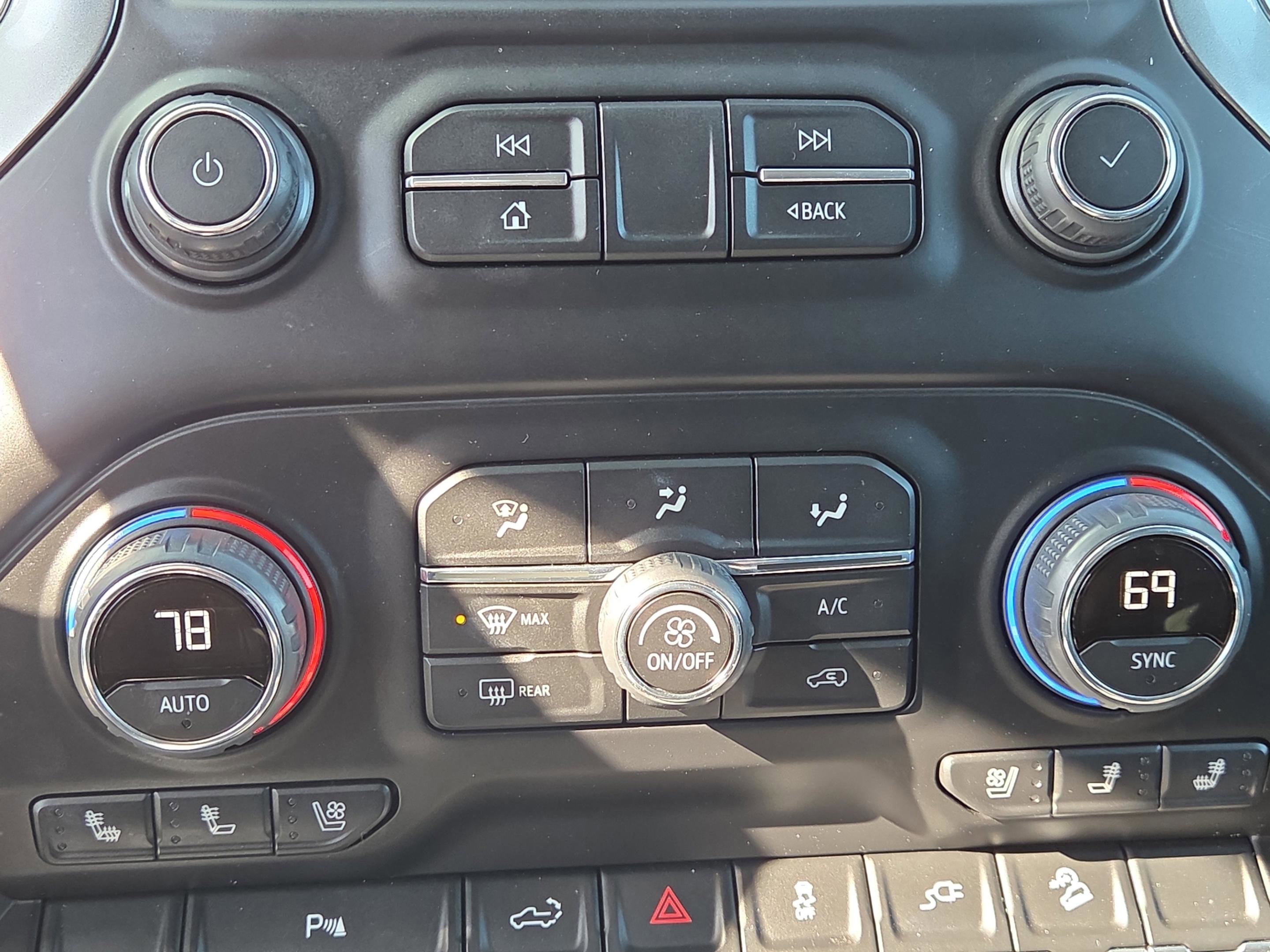 Used 2022 Chevrolet Silverado 2500 LTZ w/ LTZ Plus Package image 21