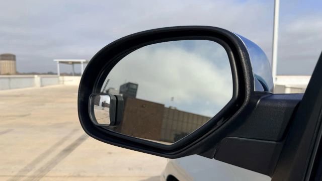 Used 2013 Chevrolet Tahoe LTZ image 14