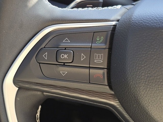 Used 2025 Jeep Grand Cherokee L Altitude image 18