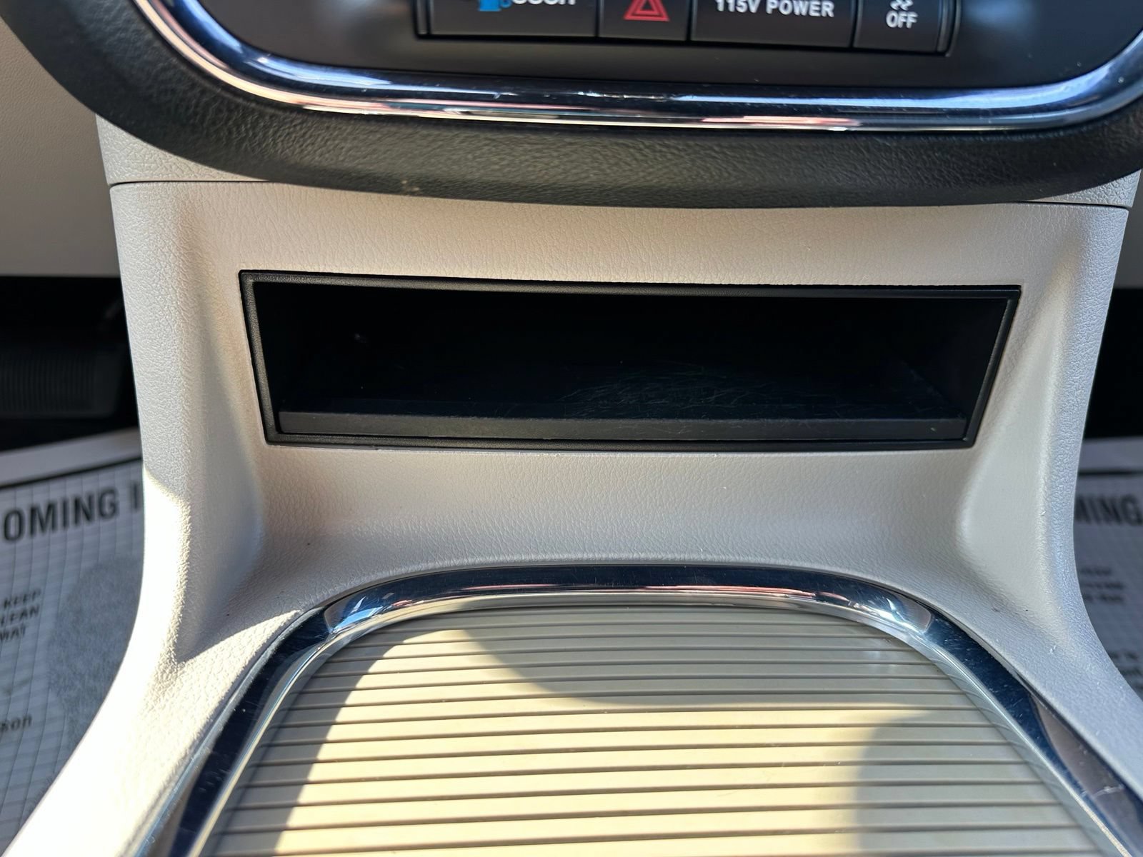 Used 2020 Dodge Grand Caravan SXT w/ Driver Convenience Group FWD image 67